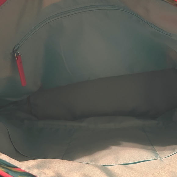 Vera Bradley Pleated Tote Tropical Paradise NWOT - Picture 3 of 3